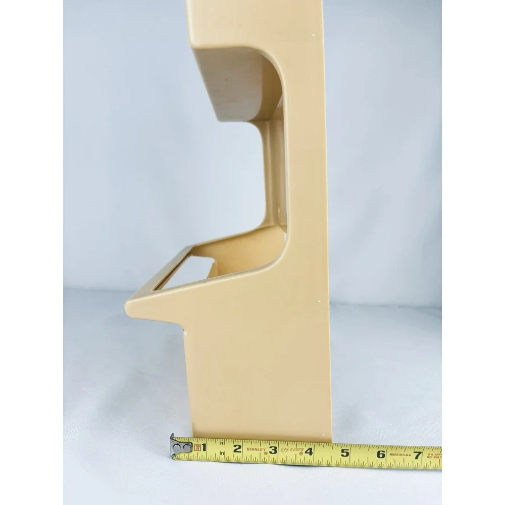 Vintage 1980s Rubbermaid Clean Up Caddy Tan Plastic Wall Mounts #2320